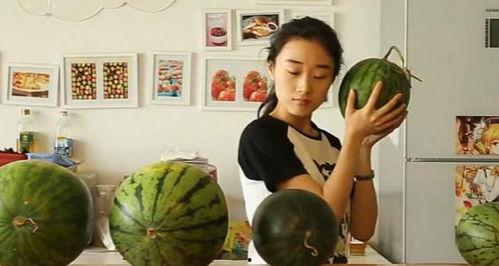 制作人吃瓜现场娱乐八卦,娱乐圈八卦大揭秘！